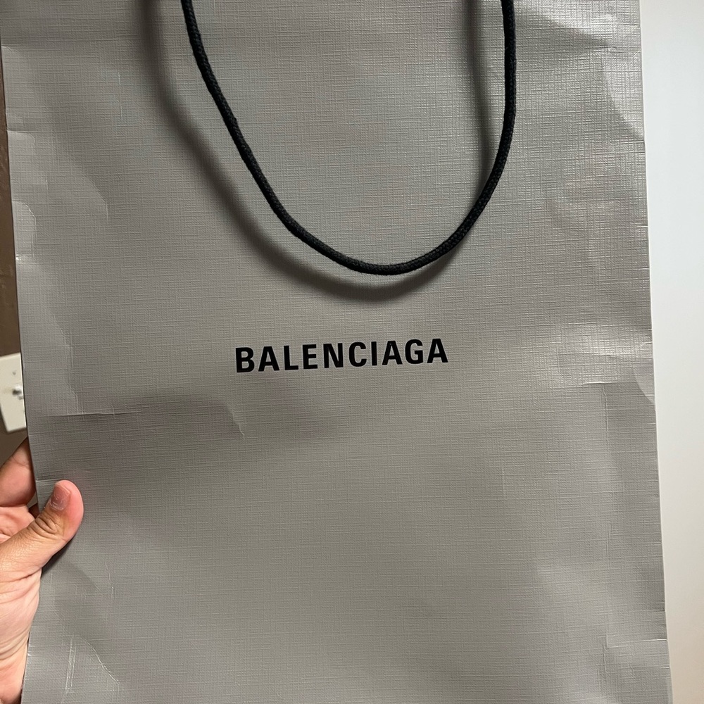 Balenciaga crossbody - Picture 4 of 12
